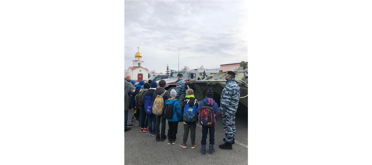 В Екатеринбурге юные спортсмены-дзюдоисты посетили базу ОМОН Росгвардии