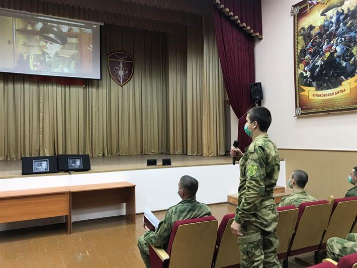 В калиновском полку Росгвардии провели «прямую линию» с ветеранами Великой Отечественной войны