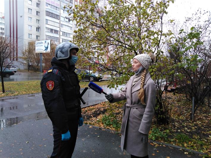 Корреспонденты ГТРК «Курган» подготовили сюжет о служебных буднях сотрудников вневедомственной охраны Росгвардии