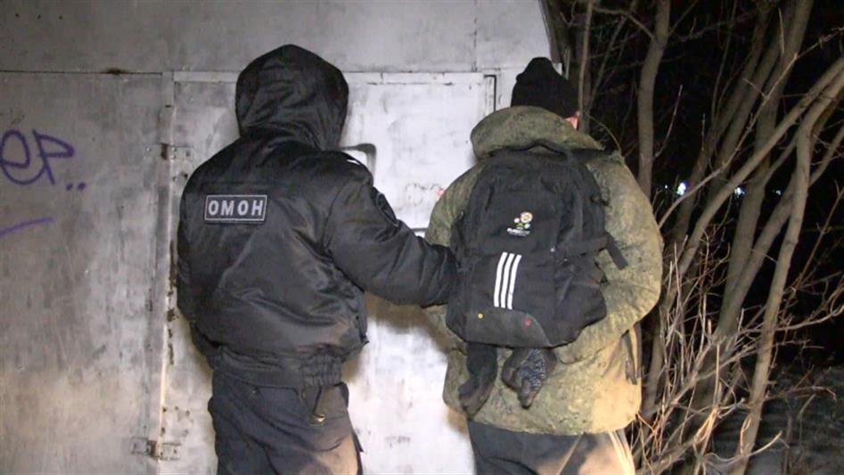В Екатеринбурге при участии ОМОН Росгвардии задержаны подозреваемые в хищении мототехники