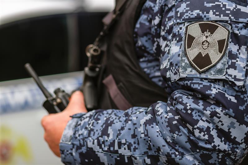 Нарядом Росгвардии в Краснодаре задержан находившийся в федеральном розыске мужчина