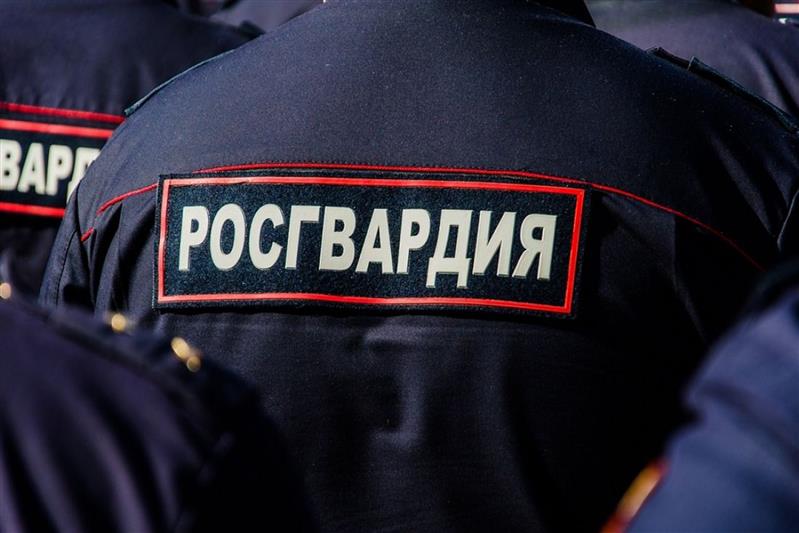 Двух разыскиваемых рецидивистов задержал экипаж Росгвардии в Кемеровской области