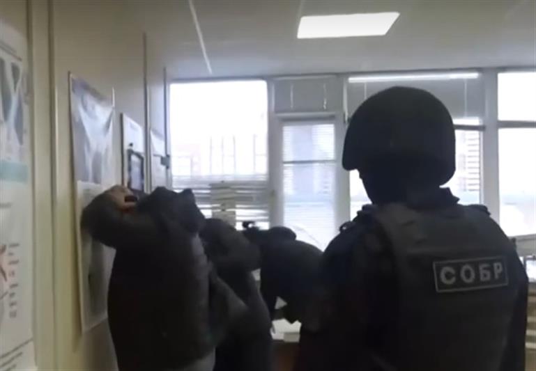 В Вологде при поддержке сотрудников СОБР пресечена деятельность преступной группы, похищавшей денежные средства у пенсионеров
