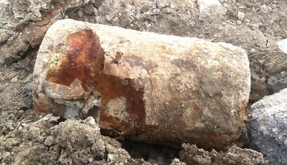 Взрывотехники севастопольского ОМОН «Беркут» Росгвардии обследовали 165-килограммовую бомбу времен Великой Отечественной войны