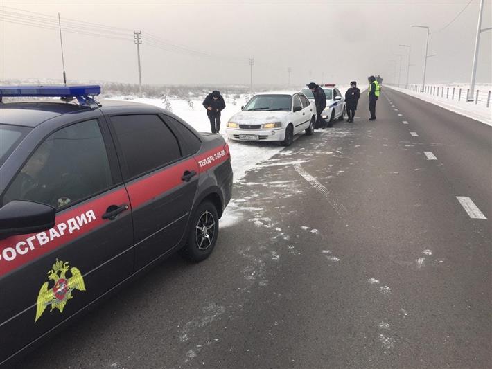 При содействии Росгвардии в Туве задержан подозреваемый в угоне автомобиля