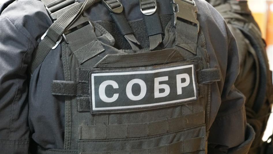 При участии архангельского СОБР Росгвардии задержаны подозреваемые в вымогательстве денежных средств