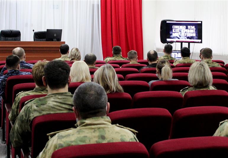 Ростовские росгвардейцы приняли участие в памятном мероприятии, посвященном 77-й годовщине со дня полного снятия блокады Ленинграда