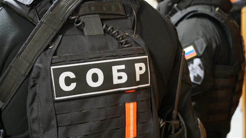При содействии архангельского СОБР Росгвардии задержаны подозреваемые в злоупотреблении должностными полномочиями