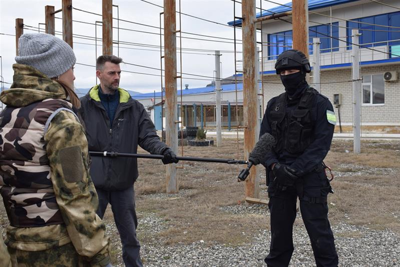 Съемочная группа телеканала НТВ побывала в дагестанском управлении Росгвардии