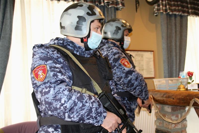 В Ростовской области росгвардейцы за месяц пресекли почти два десятка правонарушений