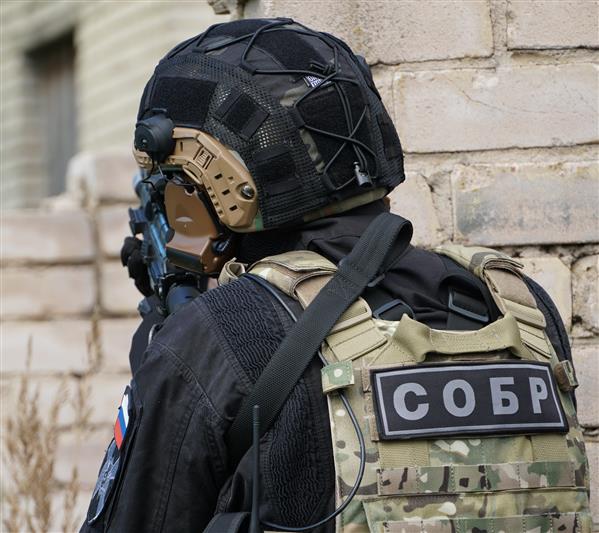 При содействии новгородского СОБР задержаны подозреваемые в превышении должностных полномочий