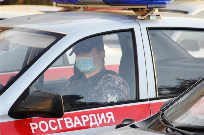 В Москве сотрудники Росгвардии задержали участника дорожного конфликта