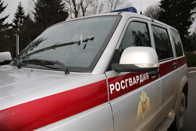 В Оренбурге при участии спецназа Росгвардии задержан подозреваемый в вымогательстве