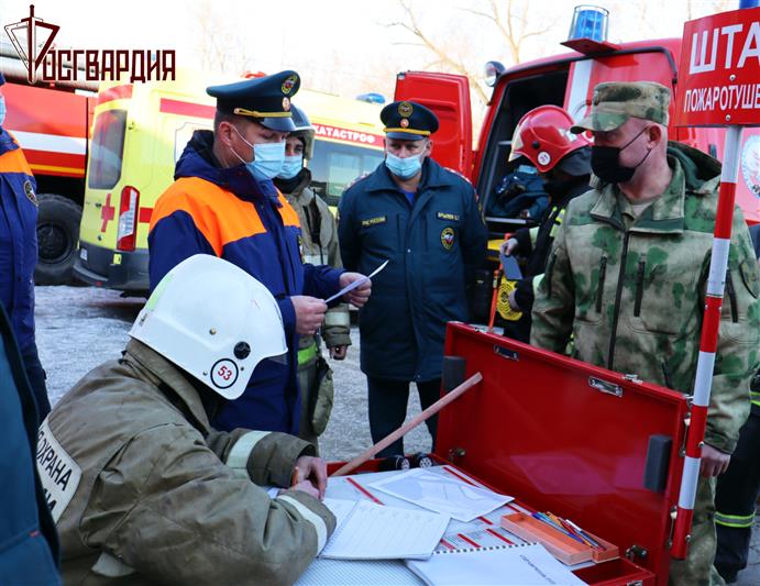 Подразделения Сибирского округа Росгвардии принимают участие во Всероссийских учениях по ликвидации последствий чрезвычайных ситуаций природного характера