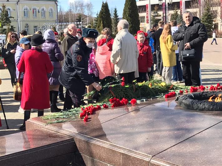 В Подмосковье сотрудники Росгвардии почтили память жертв фашистских концлагерей