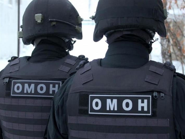 При содействии вологодского ОМОН Росгвардии задержаны подозреваемые в кражах денежных средств с банковских карт