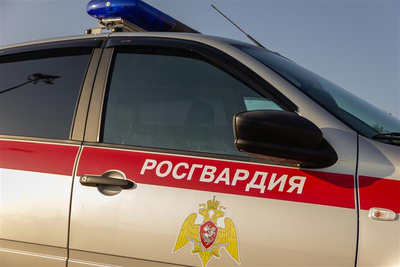 В Темрюке сотрудники Росгвардии задержали мужчину, нанесшего ранение местному жителю