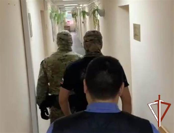 Бойцы СОБР Управления Росгвардии по ХМАО – Югре оказали содействие в задержании подозреваемых в вымогательстве (видео)