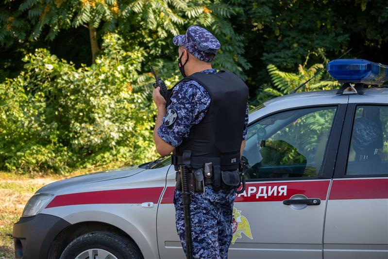 Сотрудники Росгвардии предотвратили трагедию в Краснодаре