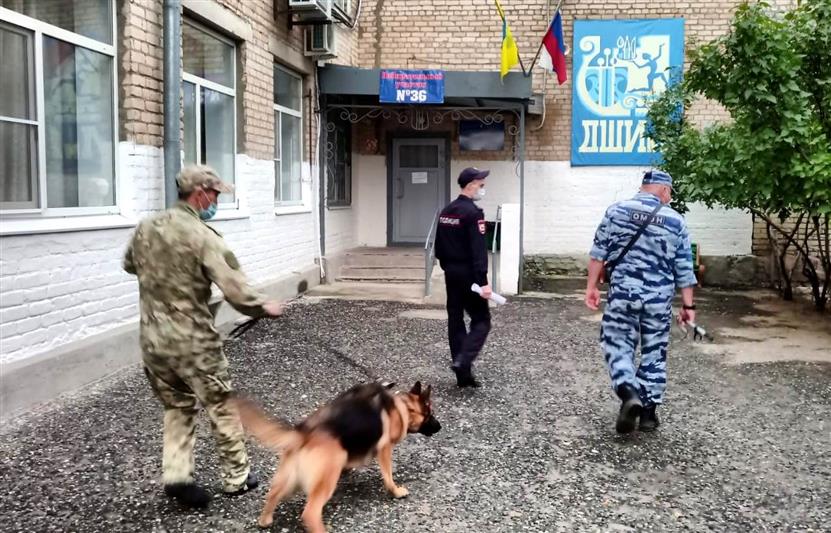 Росгвардия обеспечивает безопасность проведения выборов на юге России