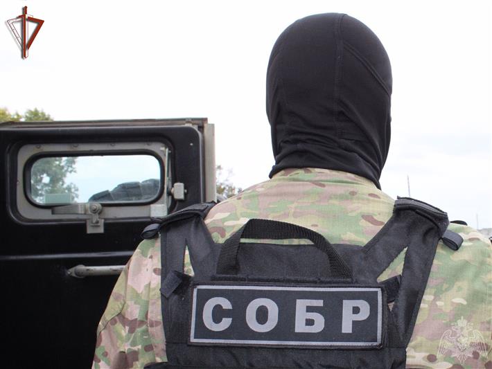 При участии СОБР Росгвардии в Иркутской области пресечена деятельность нелегального игорного заведения
