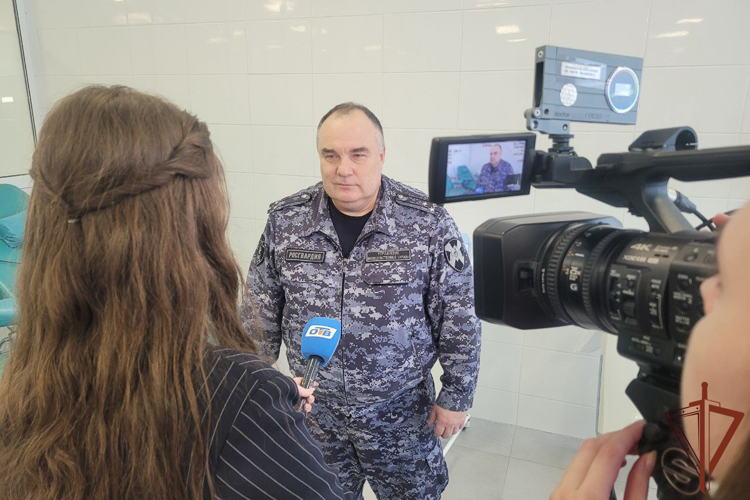 Росгвардейцы отмечены наградами за вклад в развитие донорского движения на Урале (видео)