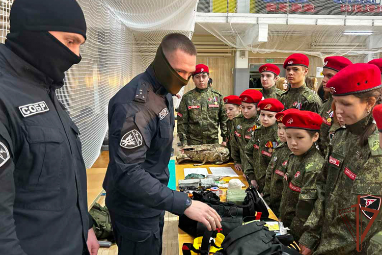 В регионах Уральского округа прошли патриотические мероприятия к 10-летию Росгвардии (ВИДЕО)