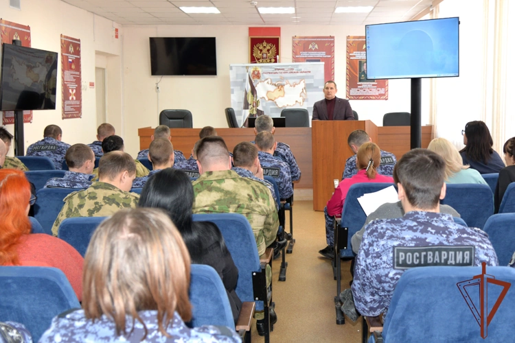 В Уральском округе проходят патриотические и профориентационные мероприятия в рамках акции «Дни Росгвардии»