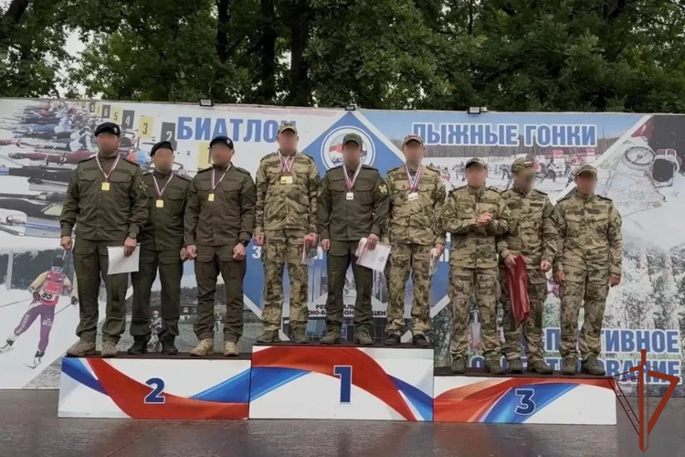 В Саранске завершился чемпионат Приволжского округа Росгвардии по спортивному ориентированию на местности среди спецподразделений (видео)