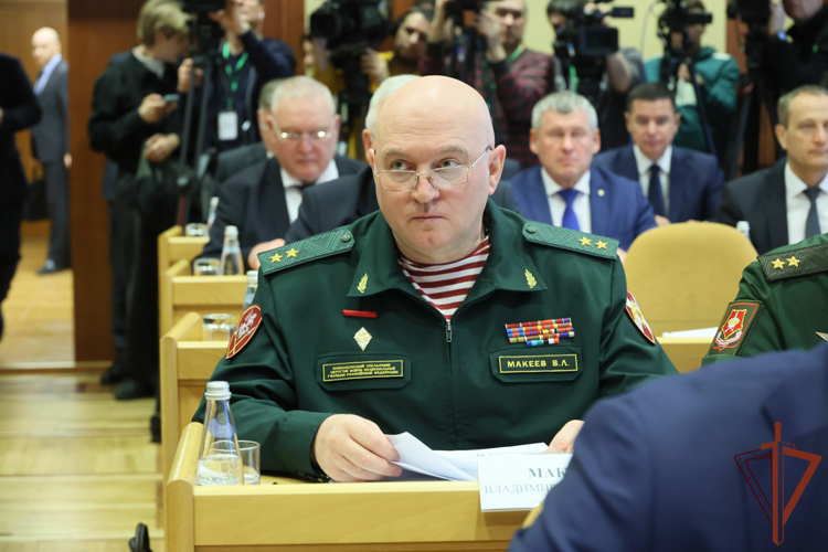 Командующий Уральским округом Росгвардии принял участие в выездном совещании Секретаря Совета Безопасности Российской Федерации в Екатеринбурге