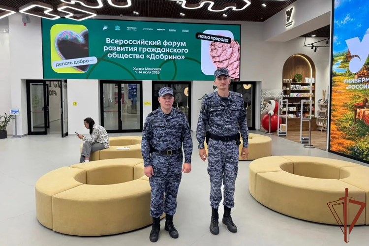Росгвардейцы обеспечили безопасность крупных культурных и молодежных мероприятий на Урале