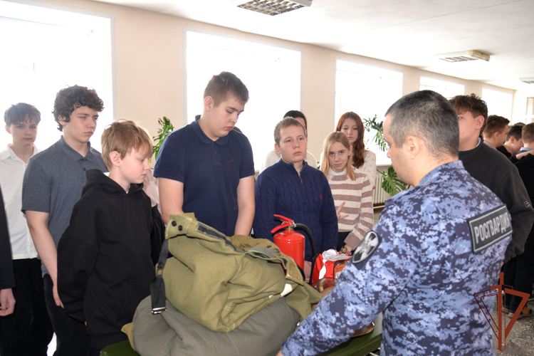 В Уральском округе Росгвардии состоялись патриотические и профориентационные мероприятия в рамках акции «Дни Росгвардии»