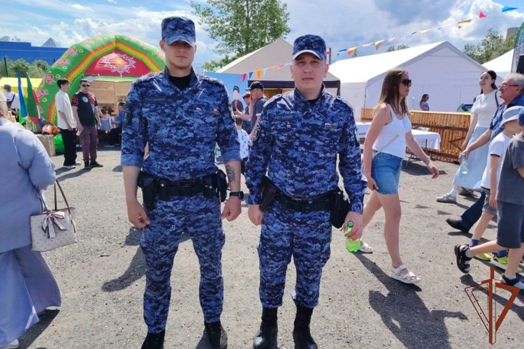 Росгвардия обеспечила безопасность крупных фестивалей и праздников на Урале в минувшие выходные