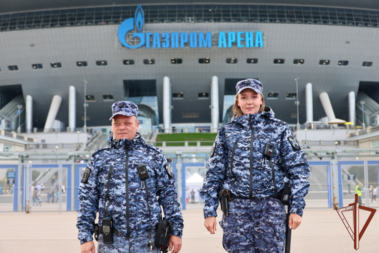 В Санкт-Петербурге росгвардейцы обеспечили правопорядок при проведении футбольного матча