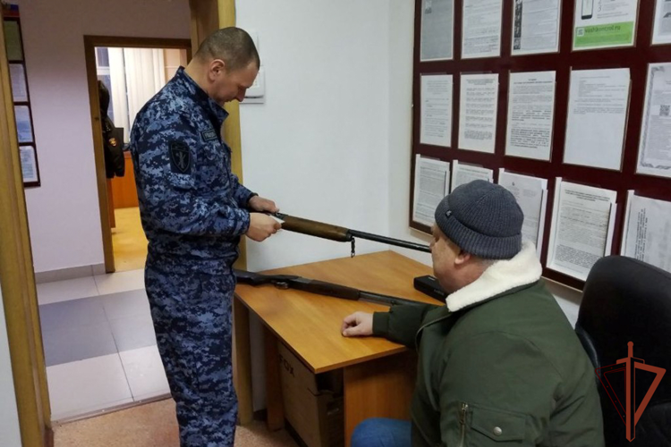 Росгвардия подвела итоги контроля за оборотом гражданского оружия в Курганской области и Югре
