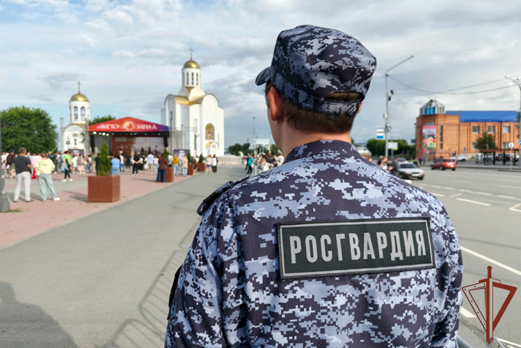 Росгвардейцы обеспечили безопасность крупных культурных и молодежных мероприятий на Урале