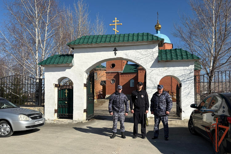 Сотрудники Росгвардии обеспечили правопорядок на крупных массовых мероприятиях в регионах Урала