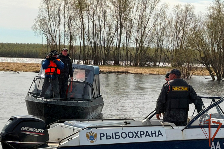В Югре при силовой поддержке Росгвардии пресечено более 300 нарушений на водоемах