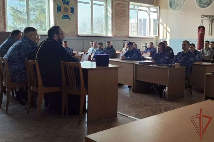 На Урале росгвардейцы встречаются со священнослужителями в преддверии праздника Светлой Пасхи