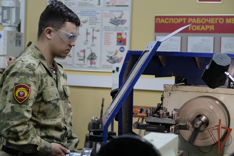 Курсанты Пермского военного института Росгвардии проходят стажировку на Урале