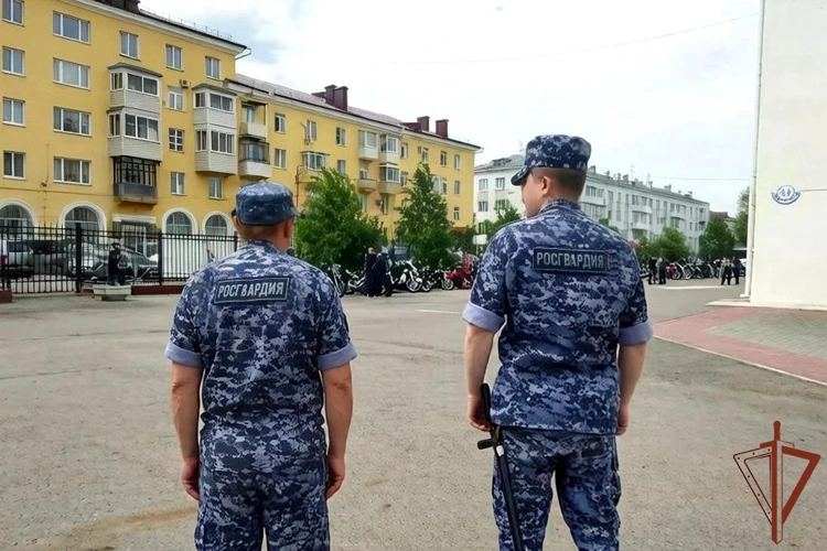 Сотрудники Росгвардии обеспечили безопасность массовых и спортивных мероприятий на Урале