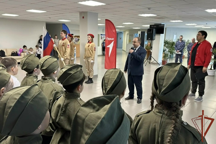 В Уральском округе Росгвардии состоялись мероприятия, приуроченные к 10-летию ведомства и подготовке к празднованию Дня Победы