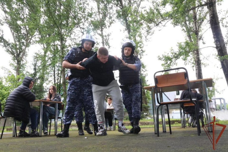 Конкурс профессионального мастерства среди подразделений вневедомственной охраны Центрального округа Росгвардии состоялся в Москве