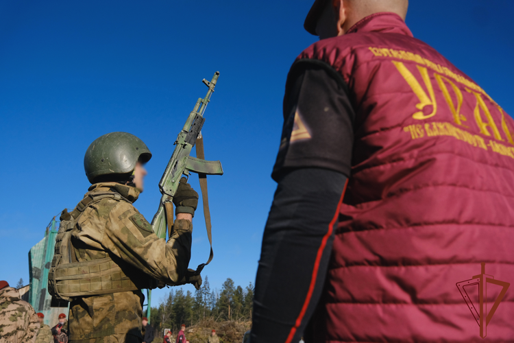 В Уральском округе Росгвардии завершились испытания на право ношения крапового берета (ВИДЕО)