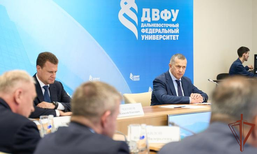 Генерал-лейтенант Александр Решетников принял участие в совещании Оргкомитета XI ВЭФ во Владивостоке