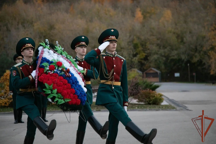 Приволжскому ордена Жукова округу Росгвардии – 46 лет (видео)