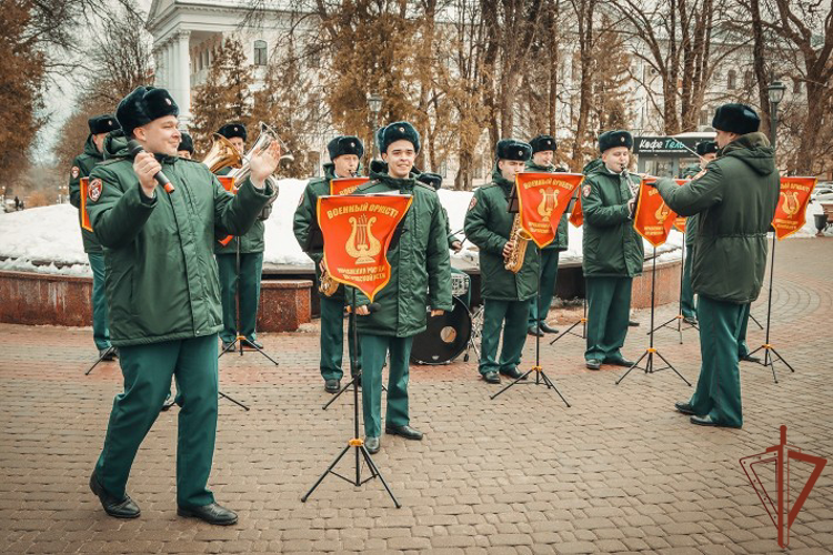 В Центральном округе Росгвардии проходят мероприятия, посвященные Международному женскому дню