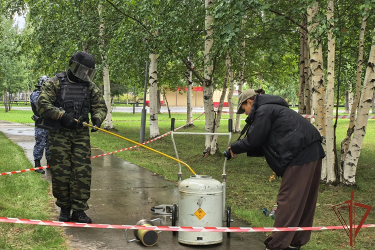 В преддверии учебного года Росгвардия проводит профилактические мероприятия по противодействию терроризму в Югре