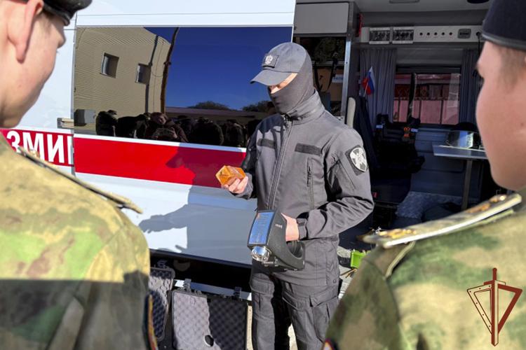 На Дальнем Востоке сотрудники СОБР Росгвардии отметили годовщину со дня образования подразделений