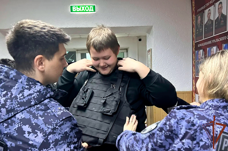 На Урале отметили 74-ю годовщину образования вневедомственной охраны Росгвардии